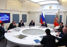 На встрече с Президентом России представители бизнеса озвучили ряд ключевых предложений для сбалансированного развития экономики, включая снижение НДС в общепите до 3%, стимулирование фондового рынка и расширение агротуризма